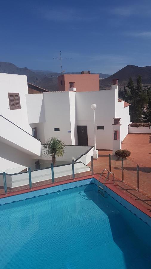 Beach 400Mtr, Top Of Mountain With Spectacular Surround View 200Mtr Los Cristianos  Εξωτερικό φωτογραφία