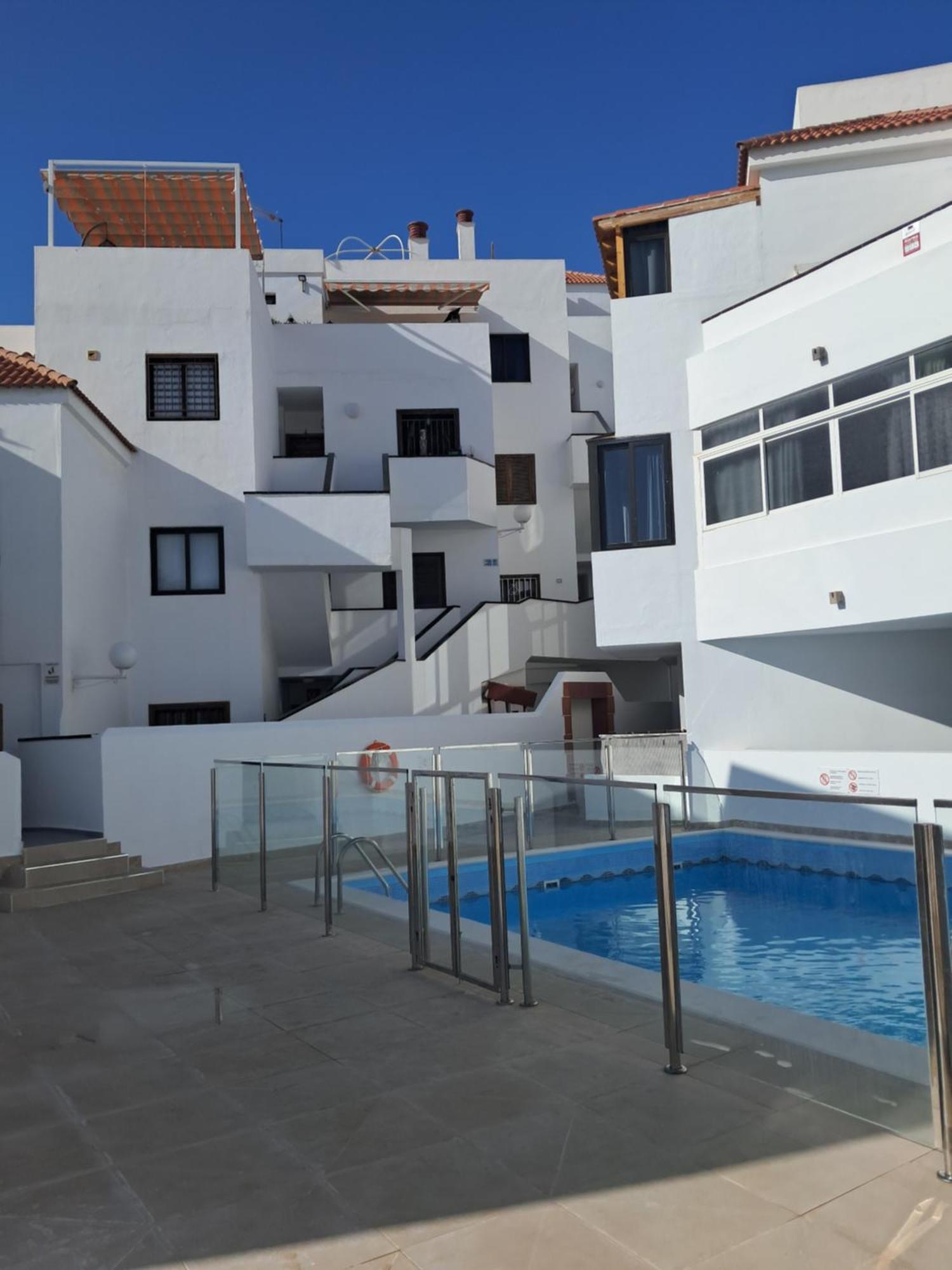 Beach 400Mtr, Top Of Mountain With Spectacular Surround View 200Mtr Los Cristianos  Εξωτερικό φωτογραφία